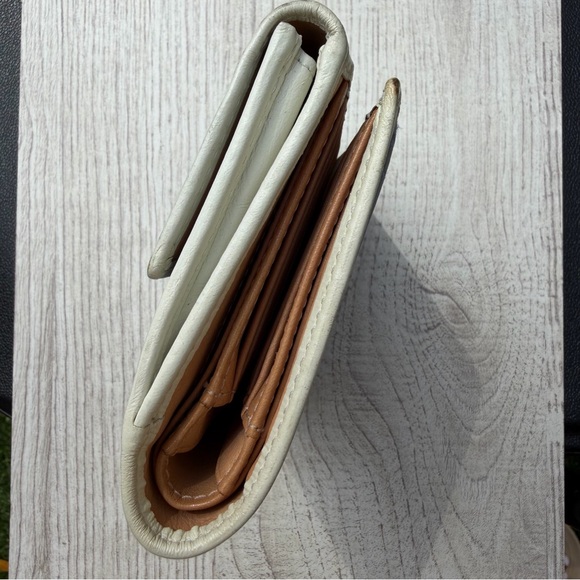 Coach Wallet - Picture 3 of 8